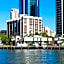 Tiki Hotel Apartments Surfers Paradise