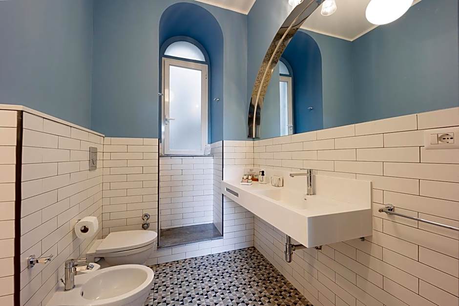 The Bellini House by House In Naples