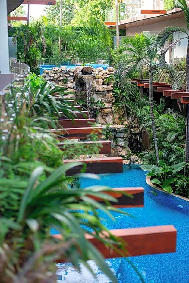 Menesse Tulum Hideaway - Elegant Bohemian Suite