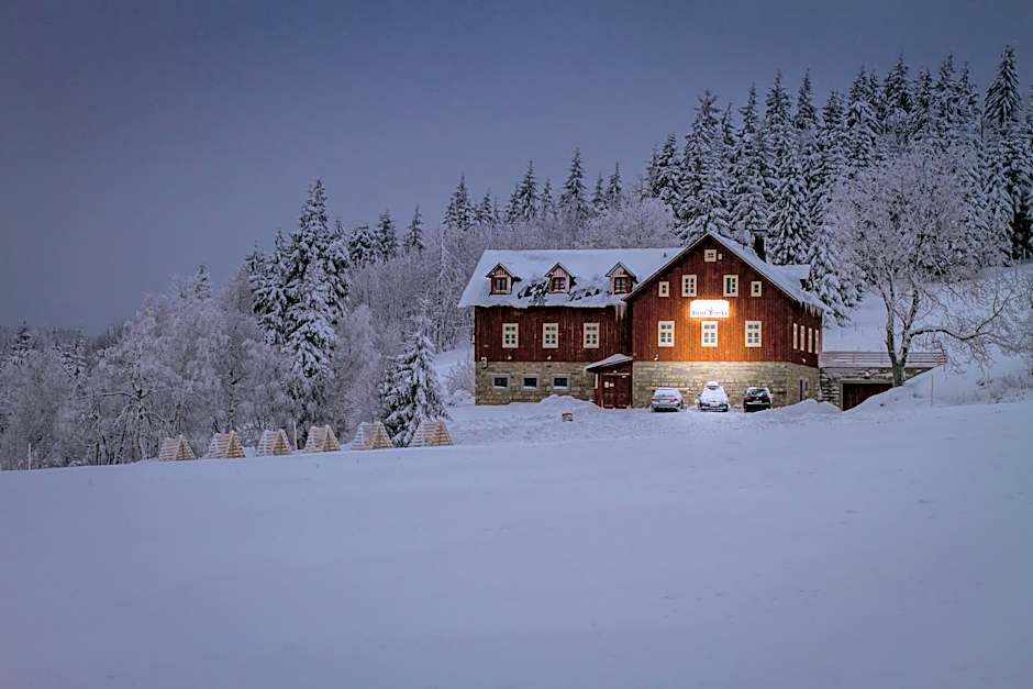 Hotel Jizerka 4