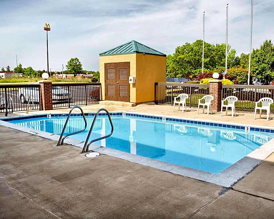 Quality Inn Thornburg