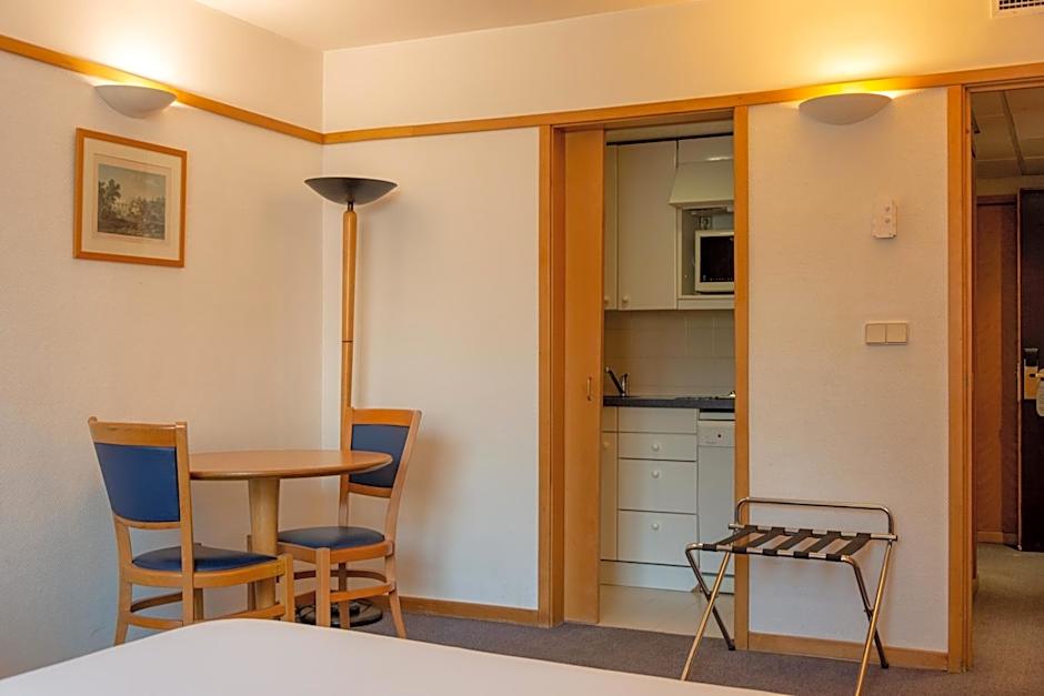 VIP Executive Eden Aparthotel