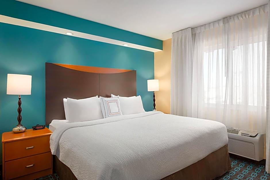Comfort Inn & Suites Houston North - Spring