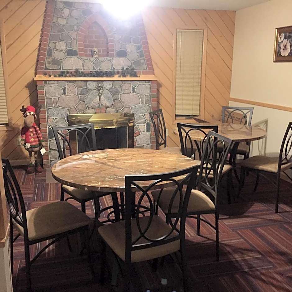 adoba® hotel Naubinway