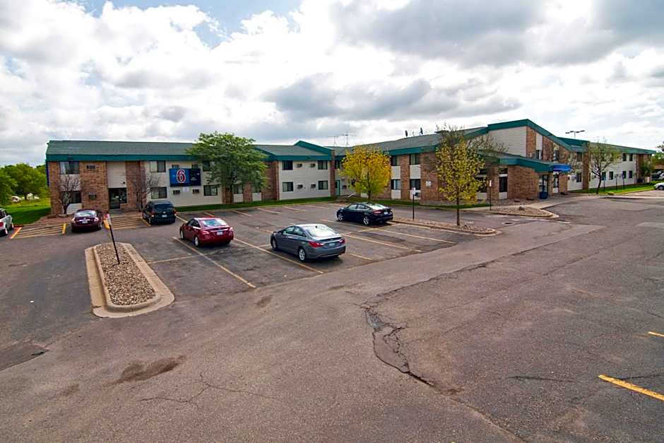 Motel 6-Lakeville, MN - South - Lakeville
