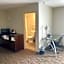 Country Inn & Suites by Radisson, Bakersfield, CA