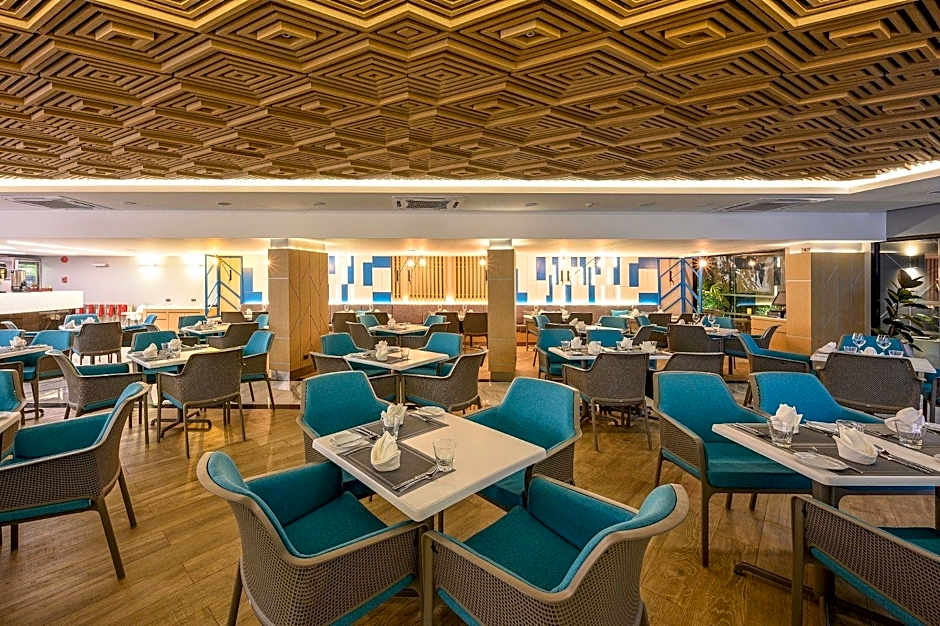 The Beachfront Hotel Phuket