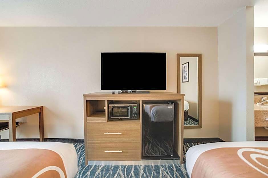 Quality Inn Effingham North