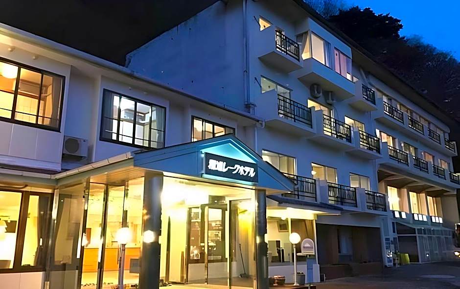 Shoji Lake Hotel