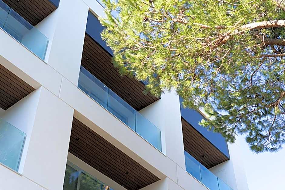 Marina Gardens Boutique&Suites