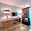 Krystal Boutique Mansion