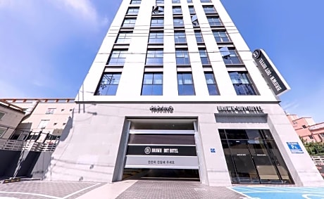 Brown Dot Hotel Yangsan Seochang