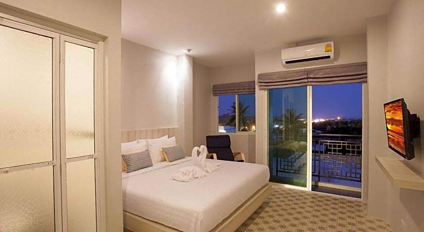 Nature Pine Residence