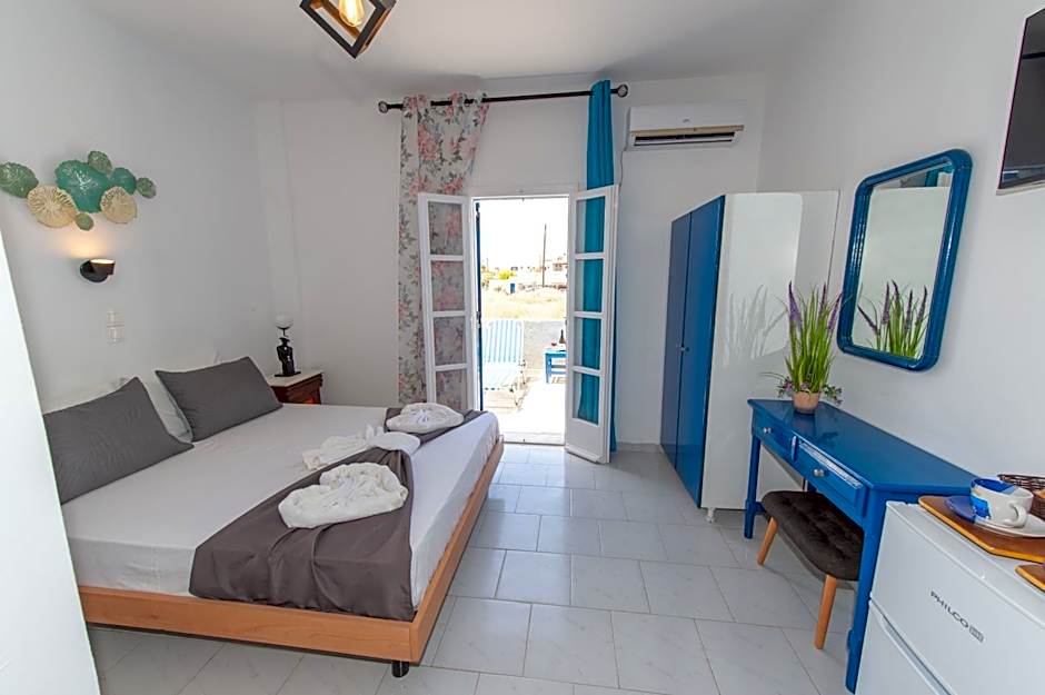 Lunar Seaside Hotel