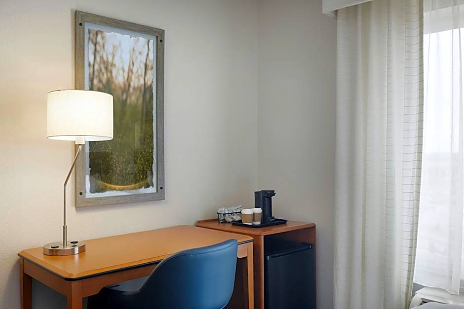 Fairfield Inn & Suites by Marriott Columbus Polaris