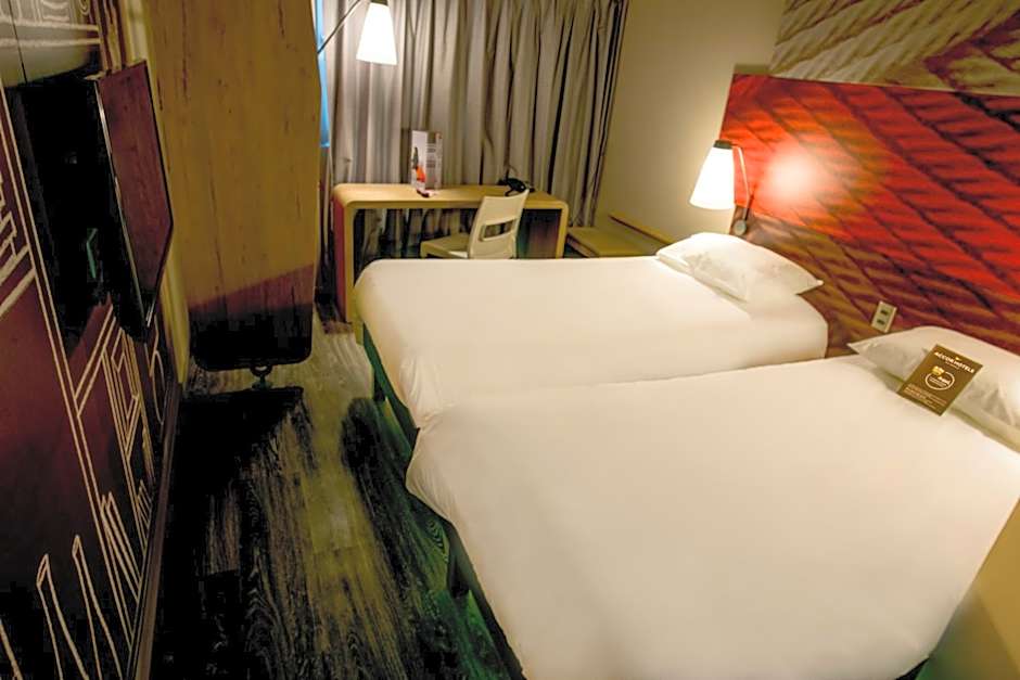 Ibis Apartado