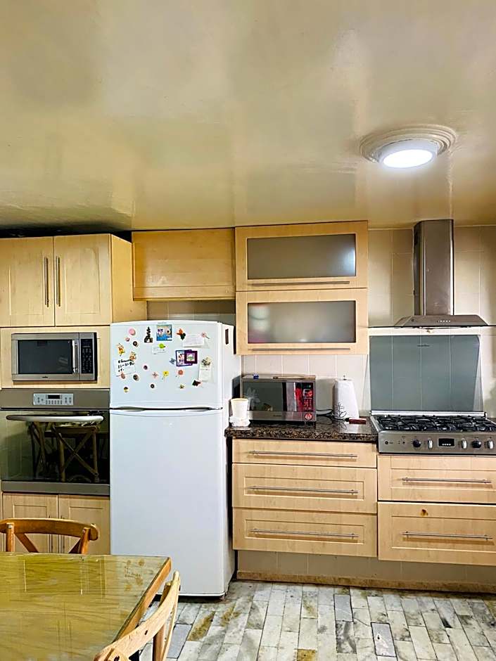 Hostal Guadalajara Cosmopolitan Providencia