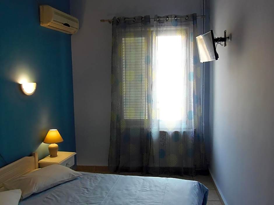 Hera Hotel