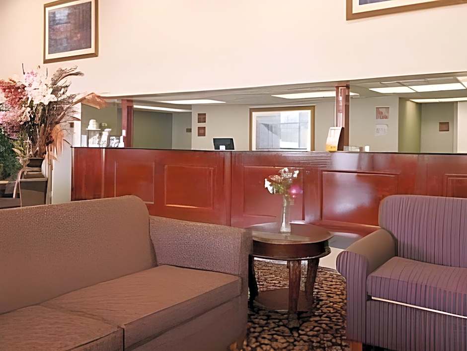 Motel 6 Forsyth, GA Tift College