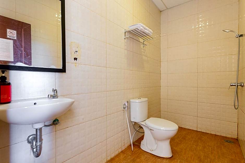 RedDoorz @ Iodium Residence Cikarang