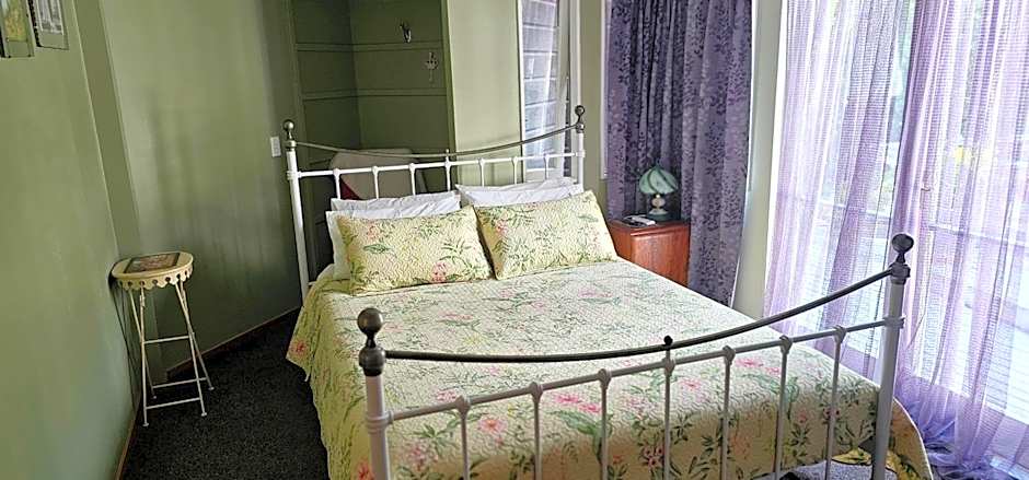 Fred&Donz Bed and Breakfast