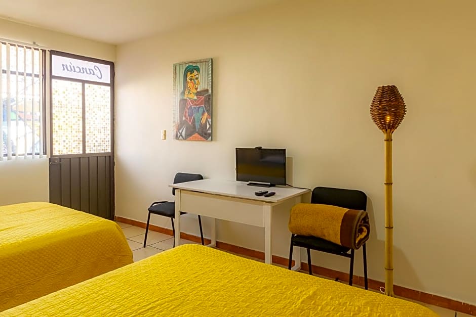 La Créme de la Créme Hostel