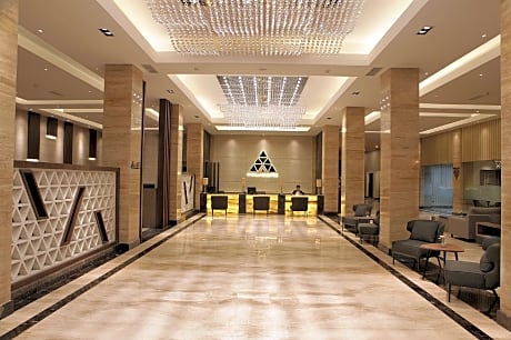 pyramid suites Hotel