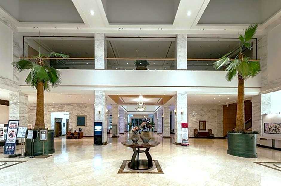 Hotel Hyundai by Lahan Mokpo