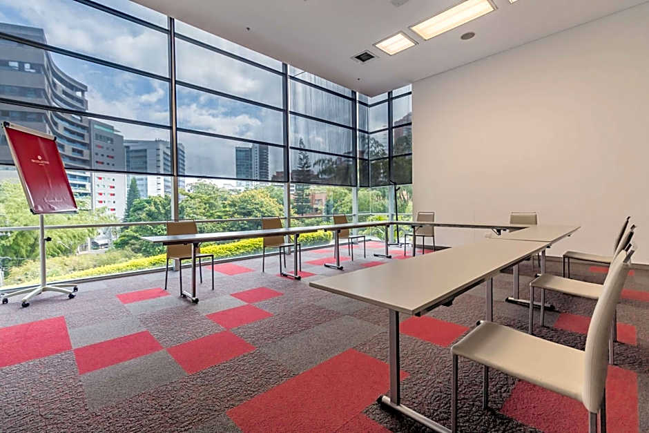 NH Collection Medellin Royal