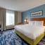 Fairfield Inn & Suites by Marriott Raleigh Crabtree Valley