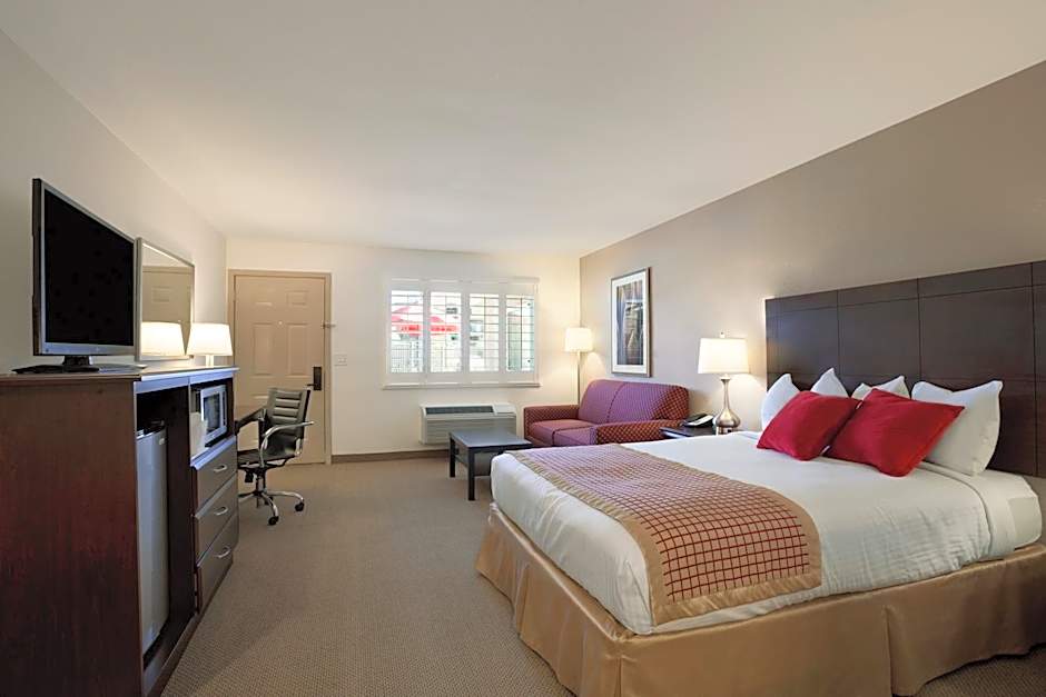 Infinity Inn & Suites
