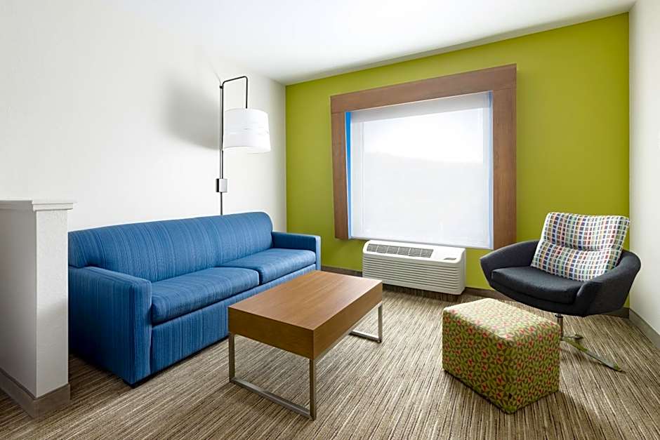 Holiday Inn Express And Suites OAKHURST-YOSEMITE PARK AREA By IHG