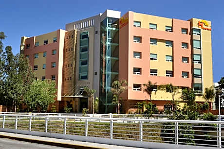 Hostalia Hotel Expo & Business Class