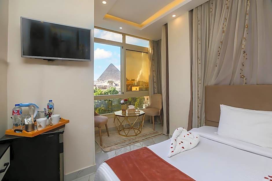 Pyramids Palace INN 5 Minutes from the New Grand Museum