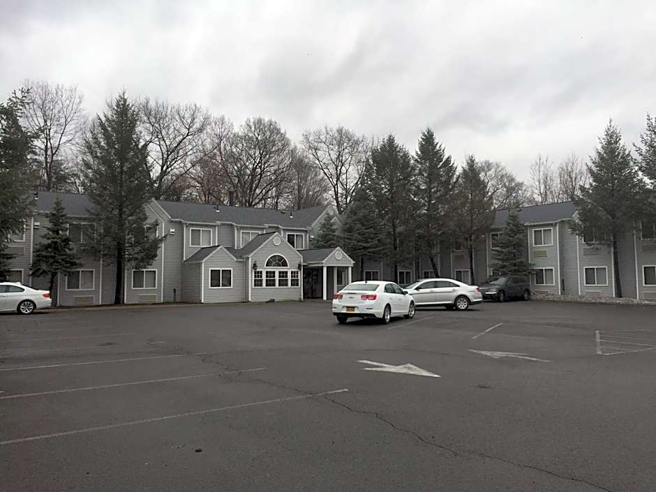 Super 8 by Wyndham Schenectady/Albany Area