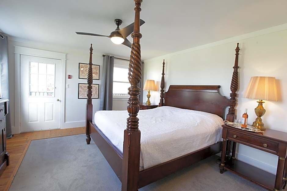 Jackson's Falls Country Inn