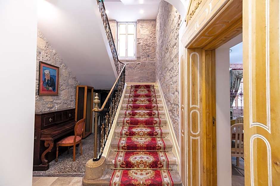 Suite Royale Maison de l'église du couvent