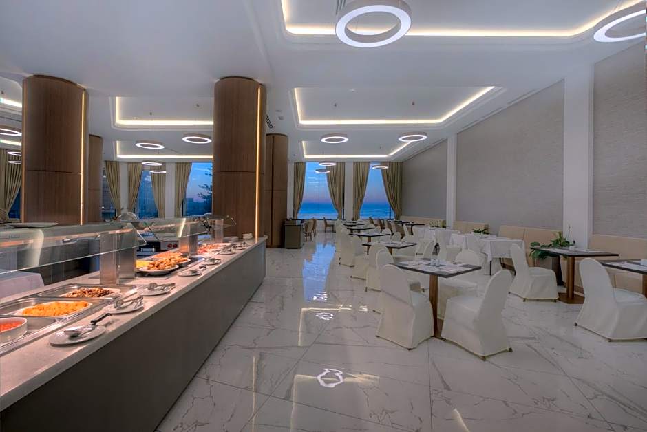 Golden Tulip Vivaldi Hotel