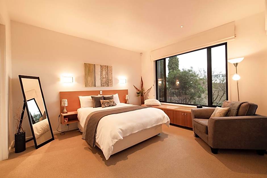 Hilltop Apartments Phillip Island