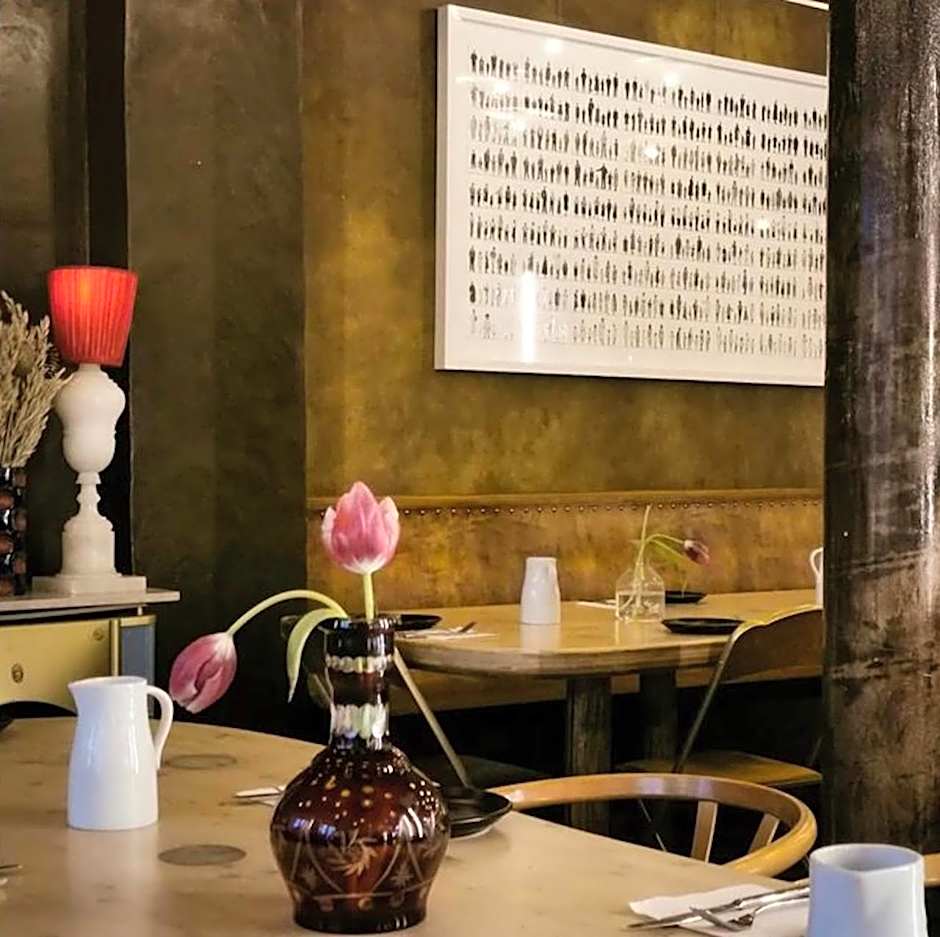 Hotel La Nouvelle Republique