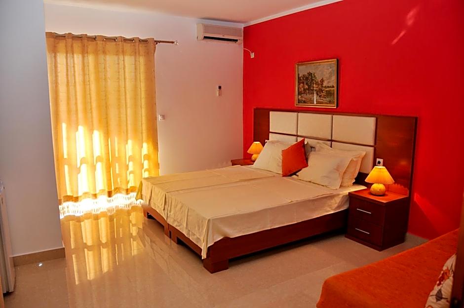 Aparthotel Villa Primafila