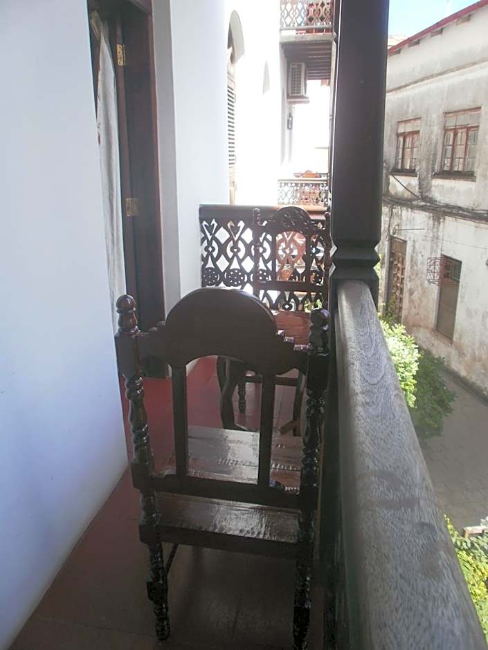 Asmini Palace Hotel