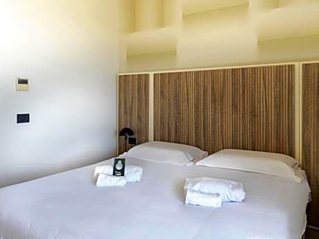 B&B HOTEL Pomezia Cortese