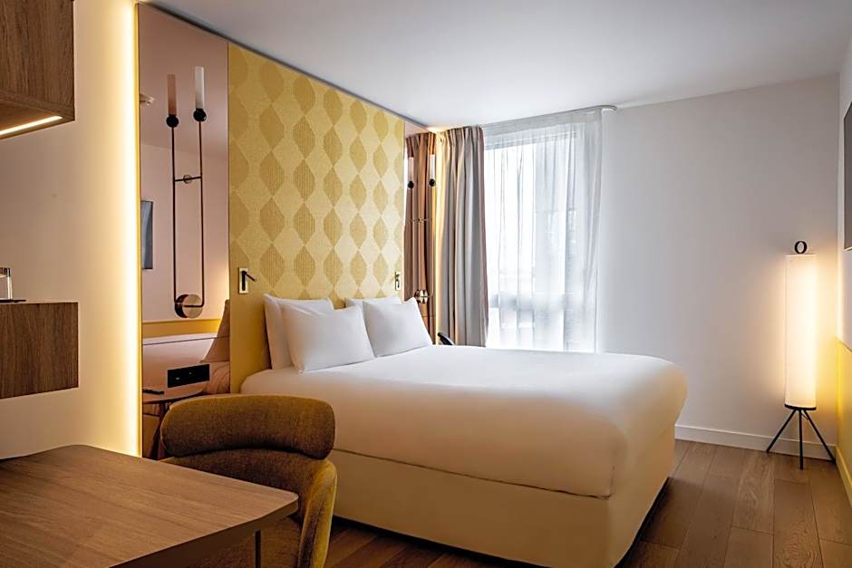 Hôtel Kyriad Prestige Paris Asnieres