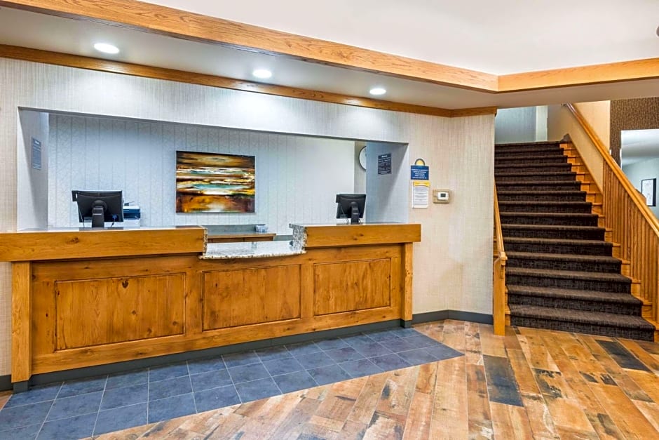 Days Inn & Suites by Wyndham Bozeman