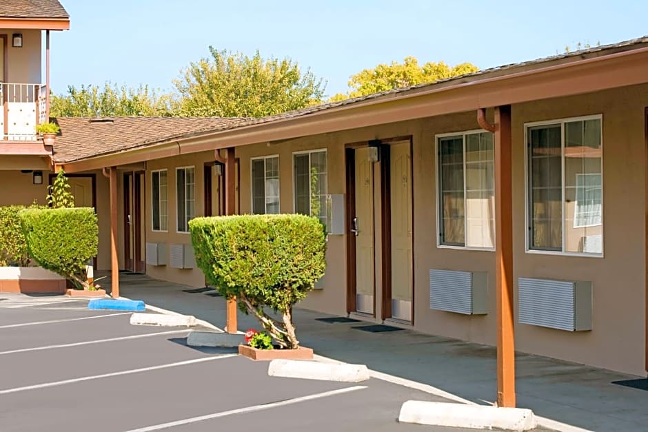 Americas Best Value Inn Los Banos