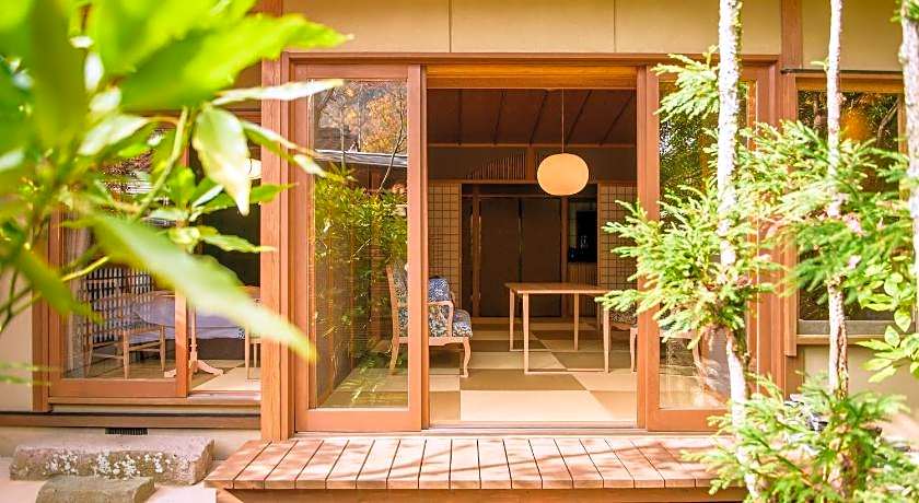 Yufuin Souan Kosumosu