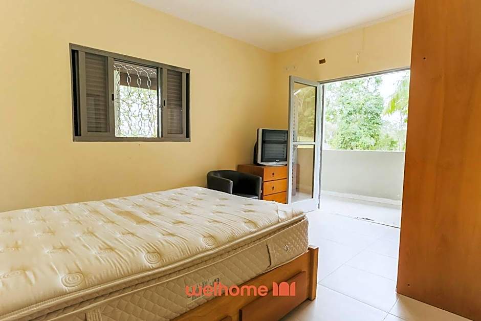 Casa em Parelheiros com Piscina e Churrasqueira