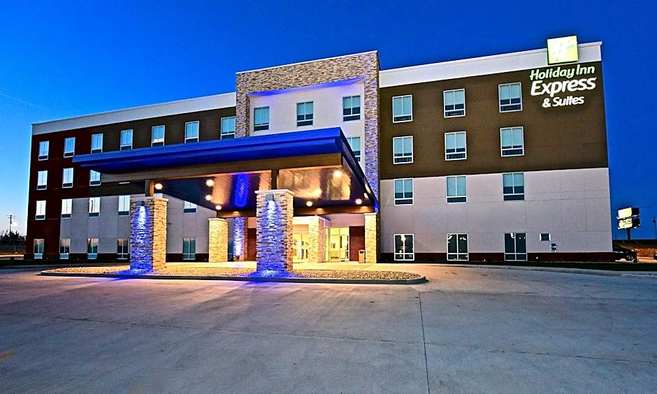 Holiday Inn Express & Suites Perryville I-55 By IHG