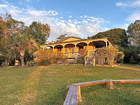 Noosa Hinterland Escape